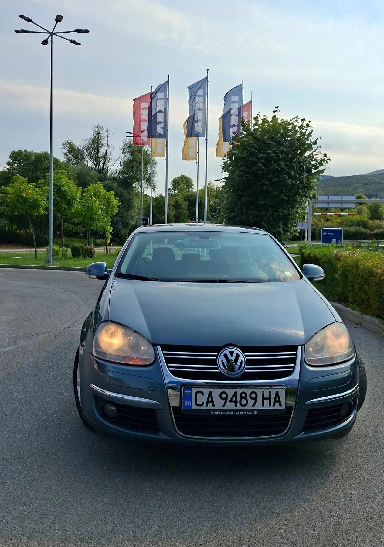 VW Jetta, снимка 2 - Автомобили и джипове - 55994343