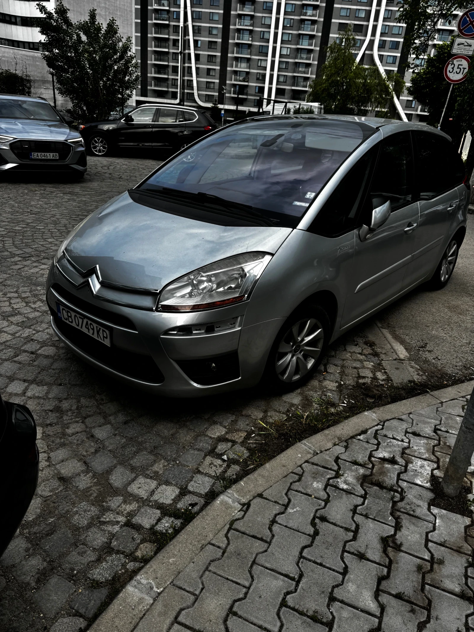 Citroen C4 Picasso, снимка 7 - Автомобили и джипове - 56064484