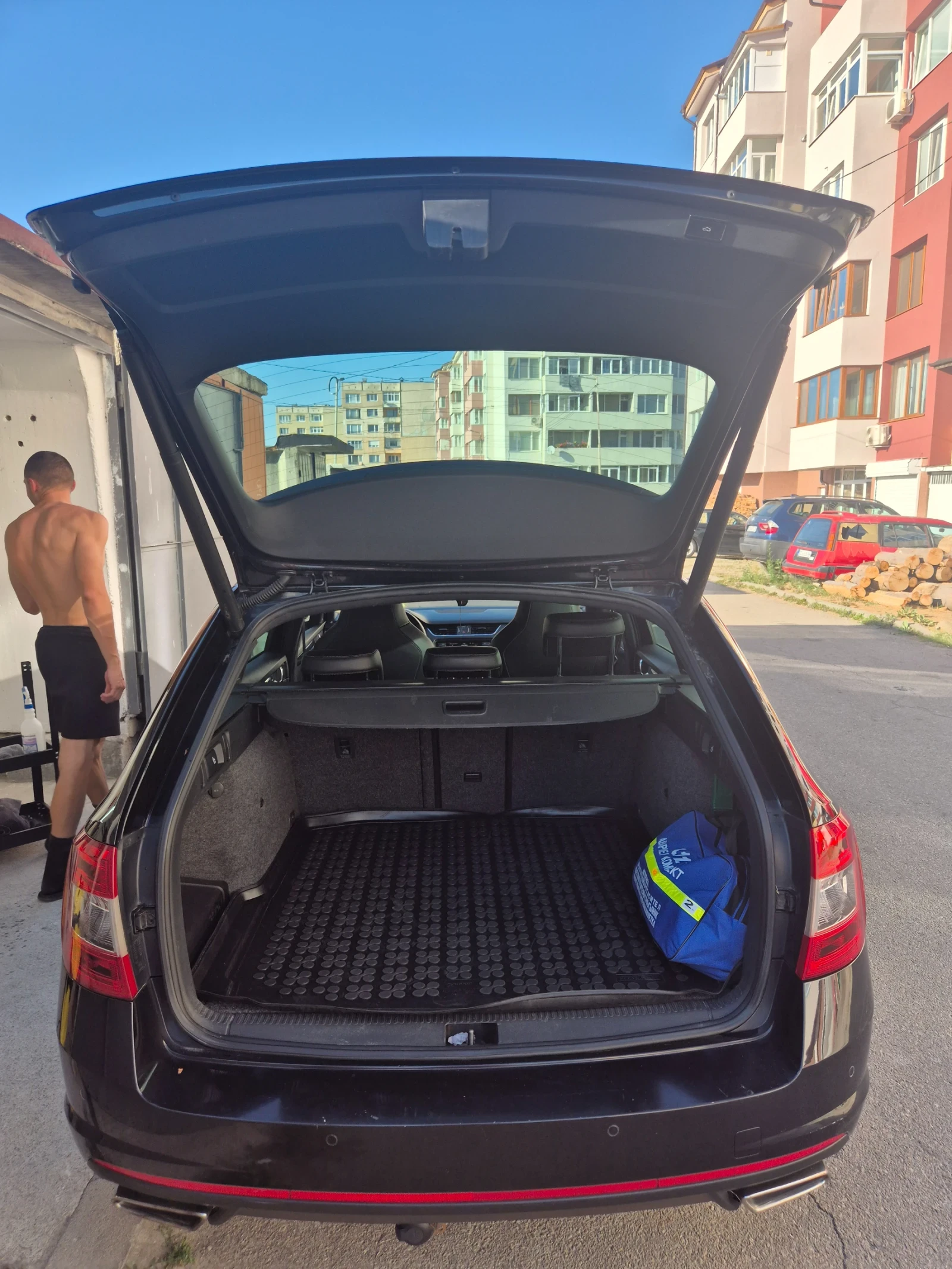 Skoda Octavia 2.0 TDI 230, снимка 9 - Автомобили и джипове - 56213429
