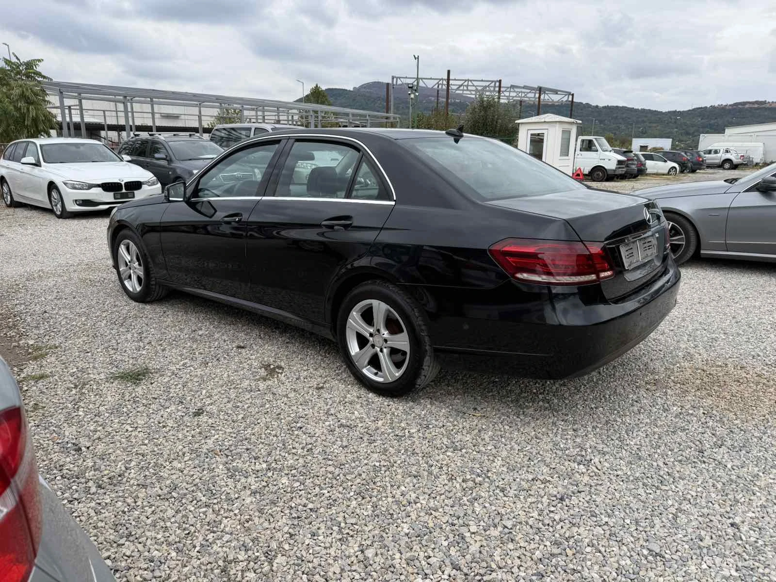 Mercedes-Benz E 220 CDI FaceLift 9GTronic, снимка 8 - Автомобили и джипове - 56258306