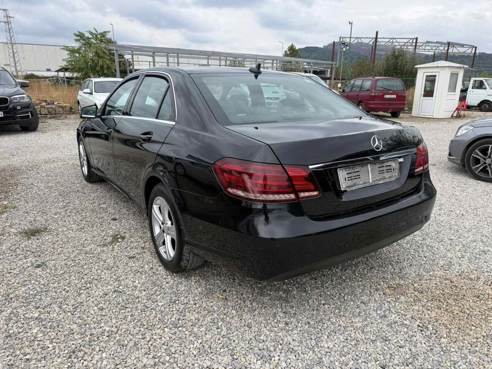 Mercedes-Benz E 220 CDI FaceLift 9GTronic, снимка 7 - Автомобили и джипове - 56258306