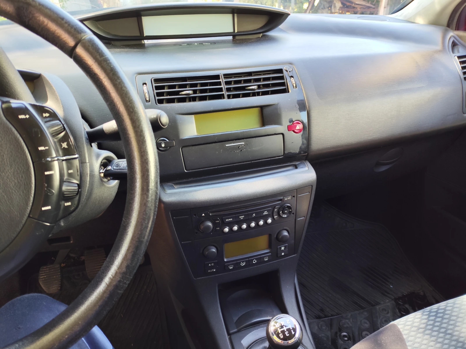 Citroen C4 1.6d, снимка 5 - Автомобили и джипове - 56348307