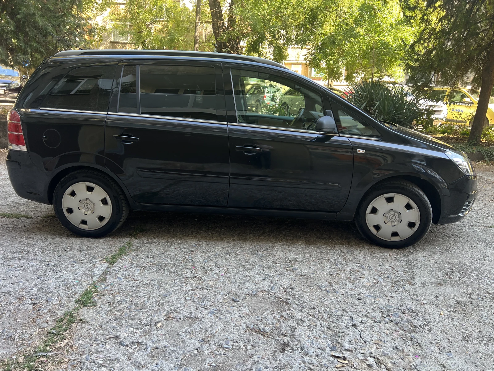 Opel Zafira 140�.�. * 7����� * ��������� | Mobile.bg � ����������� 4