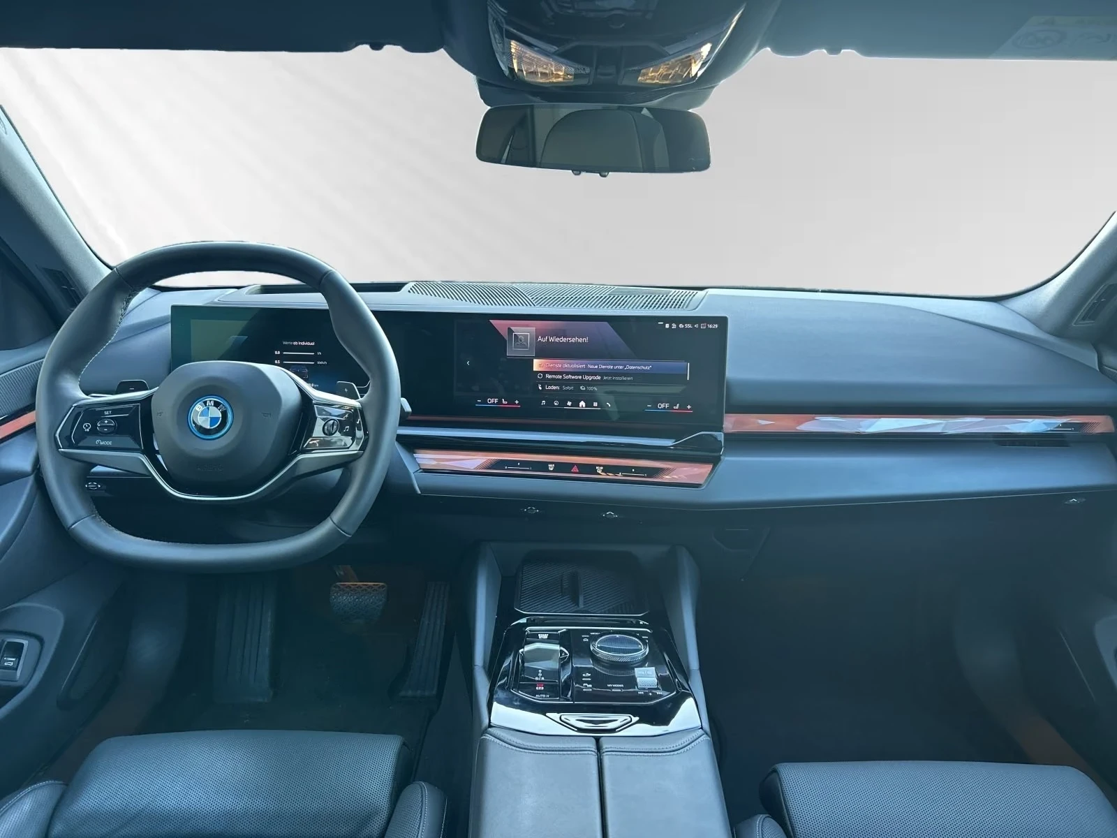 BMW 550 e/xDrive/360/HUD/PANO/�����/ | Mobile.bg � ����������� 8