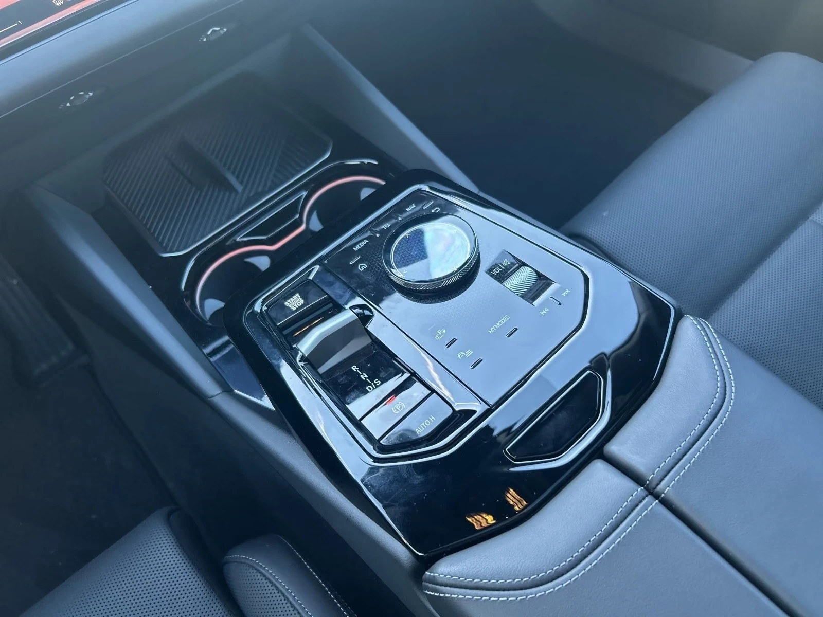 BMW 550 e/xDrive/360/HUD/PANO/�����/ | Mobile.bg � ����������� 11