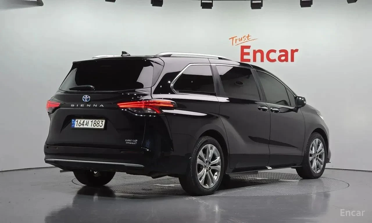 Toyota Sienna, снимка 3 - Автомобили и джипове - 56687287