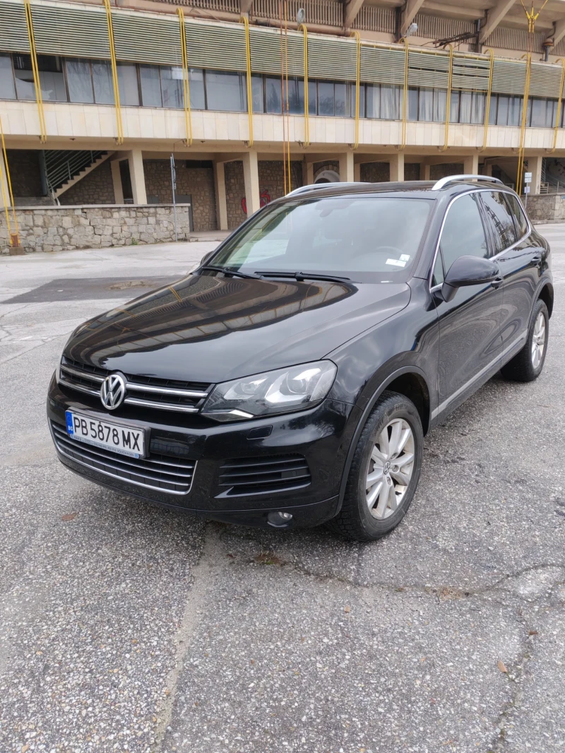 VW Touareg 3.0 TDI, снимка 2 - Автомобили и джипове - 48829367