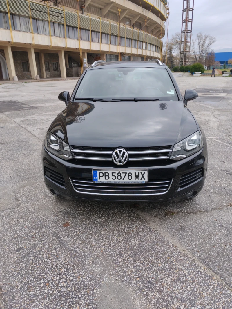 VW Touareg 3.0 TDI, снимка 1 - Автомобили и джипове - 48829367