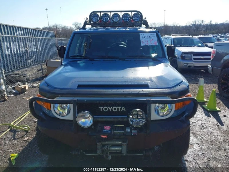 Toyota Fj cruiser FINAL EDITION, снимка 2 - Автомобили и джипове - 48717133