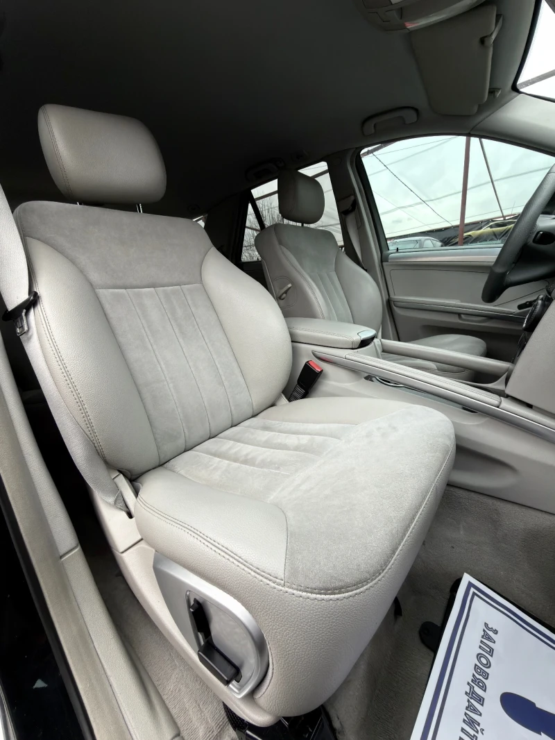 Mercedes-Benz ML 320 SPORT* 4-MATIC* 7G* NAVI* KOJA* СОБСТВЕН ЛИЗИНГ, снимка 7 - Автомобили и джипове - 53479503