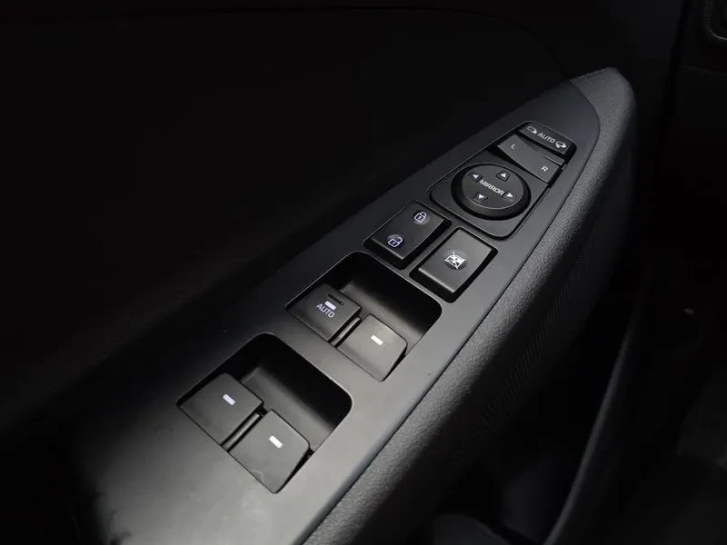 Hyundai Tucson 1.7 2WD MODERN, снимка 17 - Автомобили и джипове - 55801534