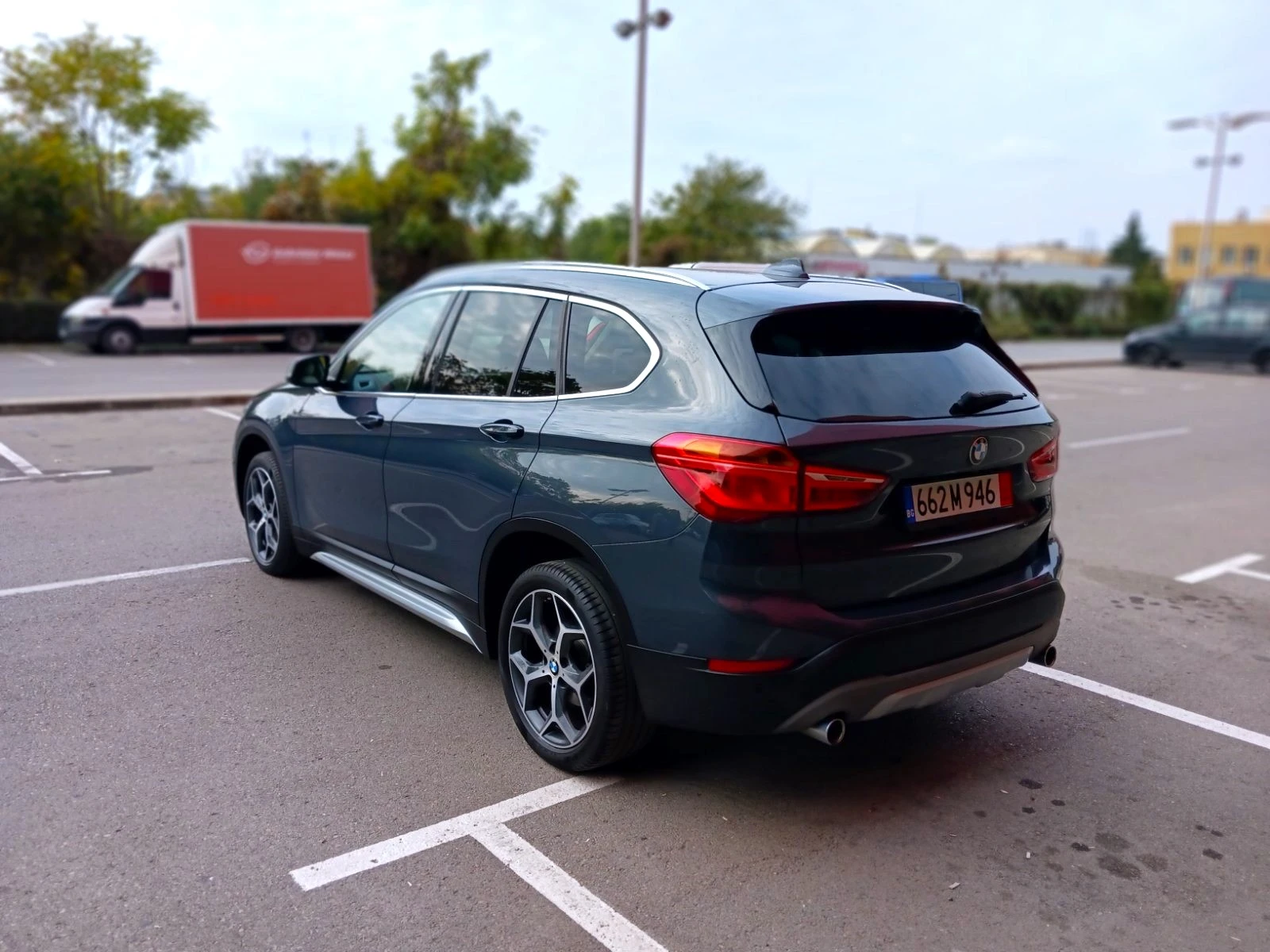 BMW X1 sDrive18D - изображение 4