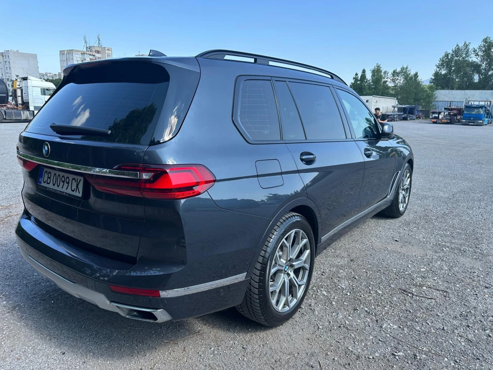 BMW X7 3.0 DIZEL - изображение 8