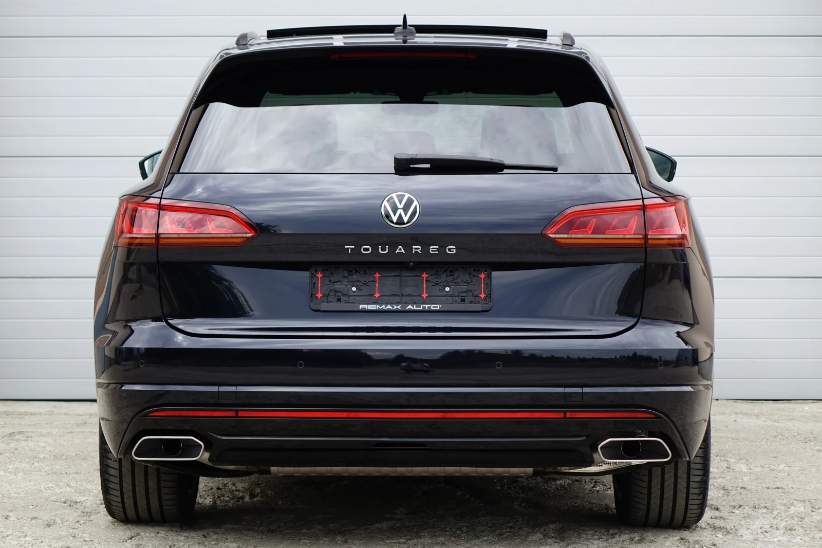 VW Touareg FACELIFT* R-LINE* IQ HD MATRIX LIGHTS* PANO*  - изображение 8