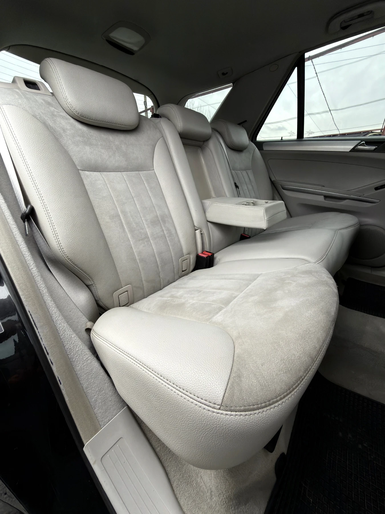 Mercedes-Benz ML 320 SPORT* 4-MATIC* 7G* NAVI* KOJA* СОБСТВЕН ЛИЗИНГ - изображение 8