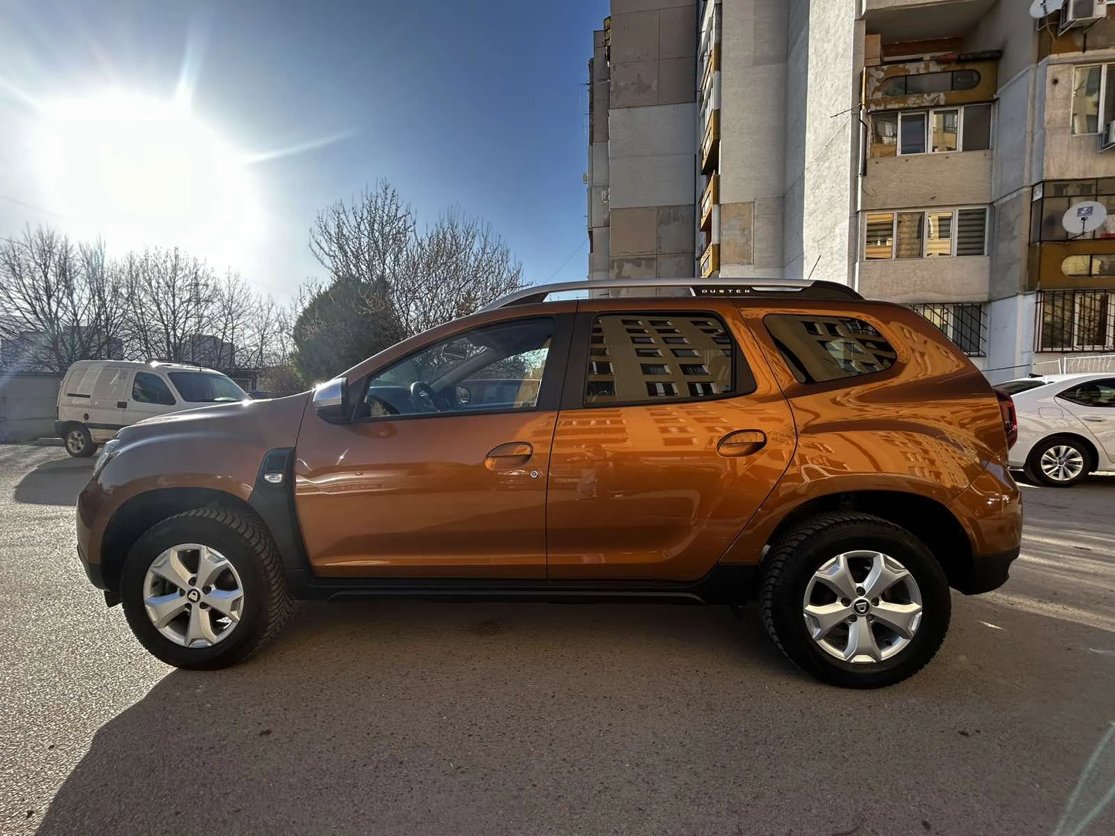 Dacia Duster 1.0 TCe ECO-G LPG, снимка 3 - Автомобили и джипове - 54458045