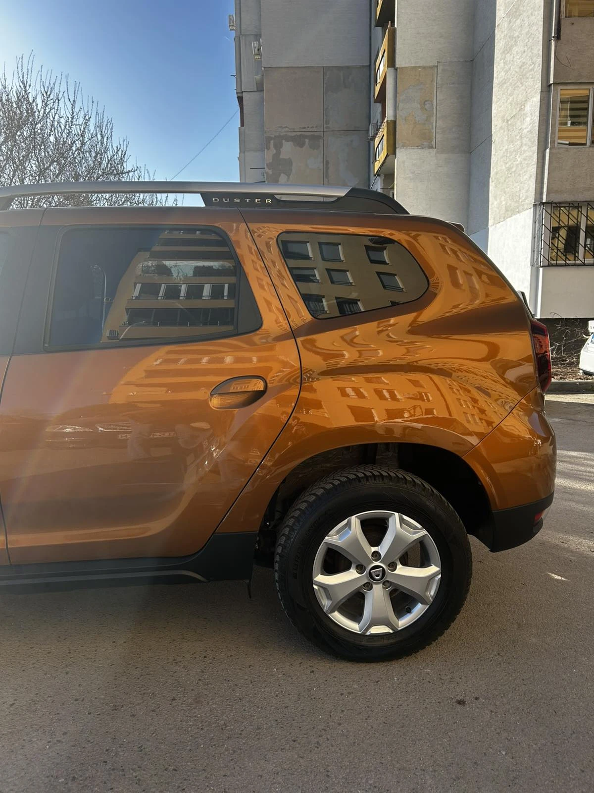 Dacia Duster 1.0 TCe ECO-G LPG, снимка 11 - Автомобили и джипове - 54458045