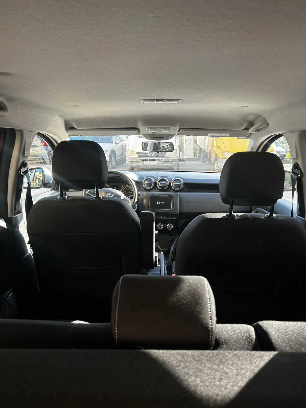 Dacia Duster 1.0 TCe ECO-G LPG, снимка 8 - Автомобили и джипове - 54458045