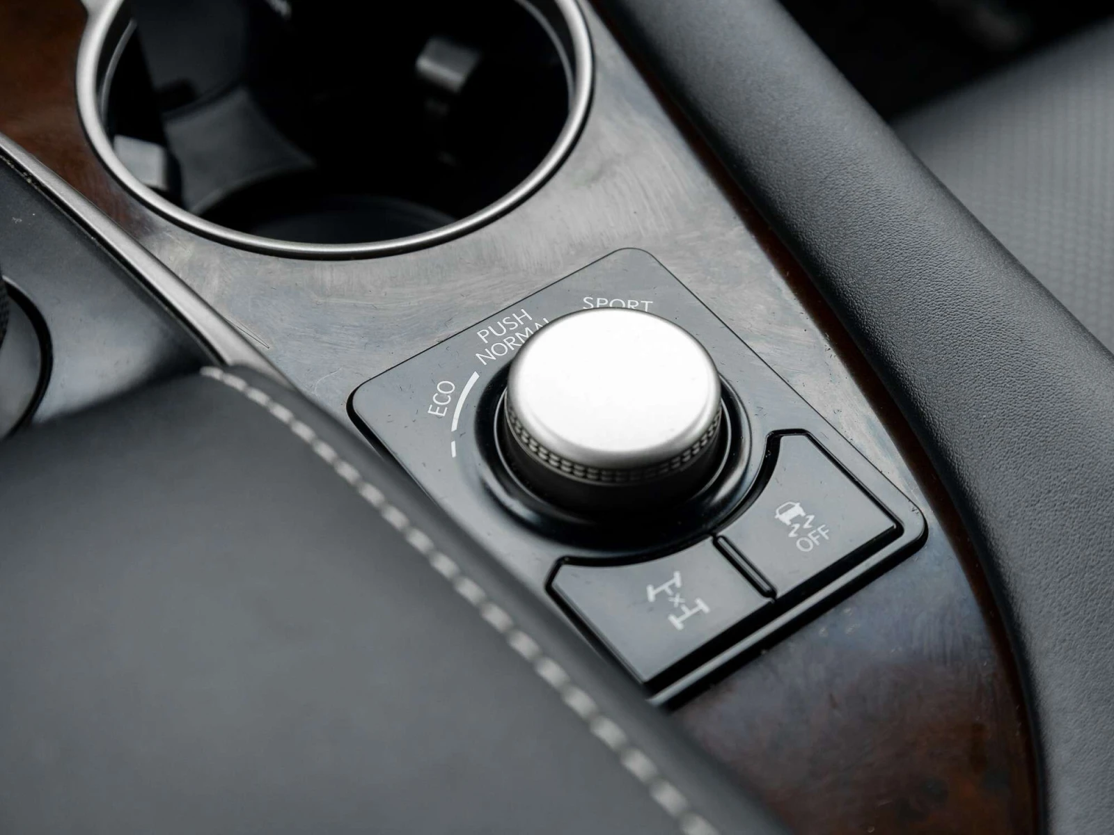 Lexus RX ���� / ������� / ���� �� ��  | Mobile.bg � ����������� 15