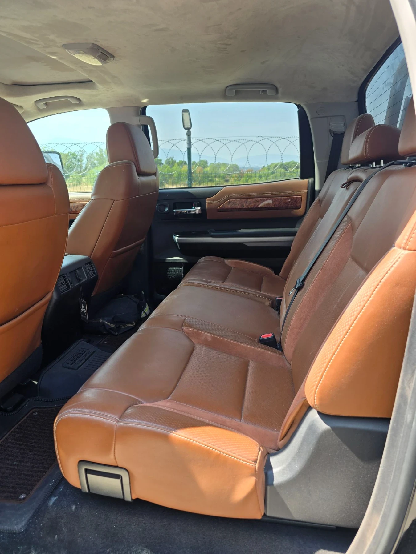 Toyota Tundra 1794 Supercharged, снимка 11 - Автомобили и джипове - 55788521