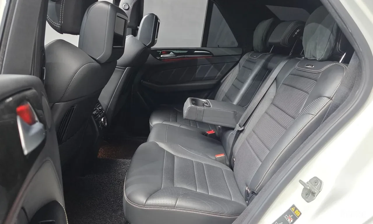 Mercedes-Benz GLE 63 AMG 360 | PANO | DISTR | ���� �� �� | Mobile.bg � ����������� 8