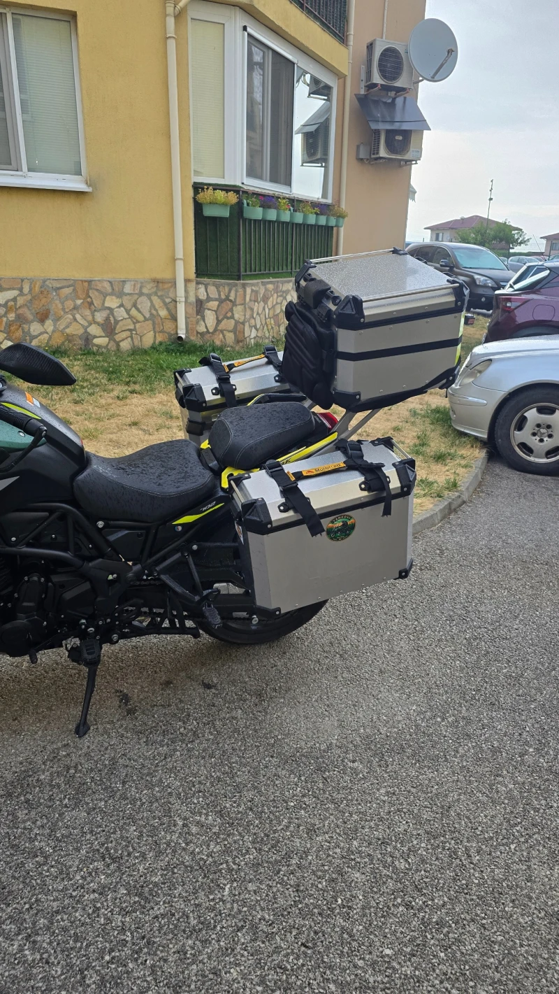 Benelli TRK702, снимка 2 - Мотоциклети и мототехника - 52244357