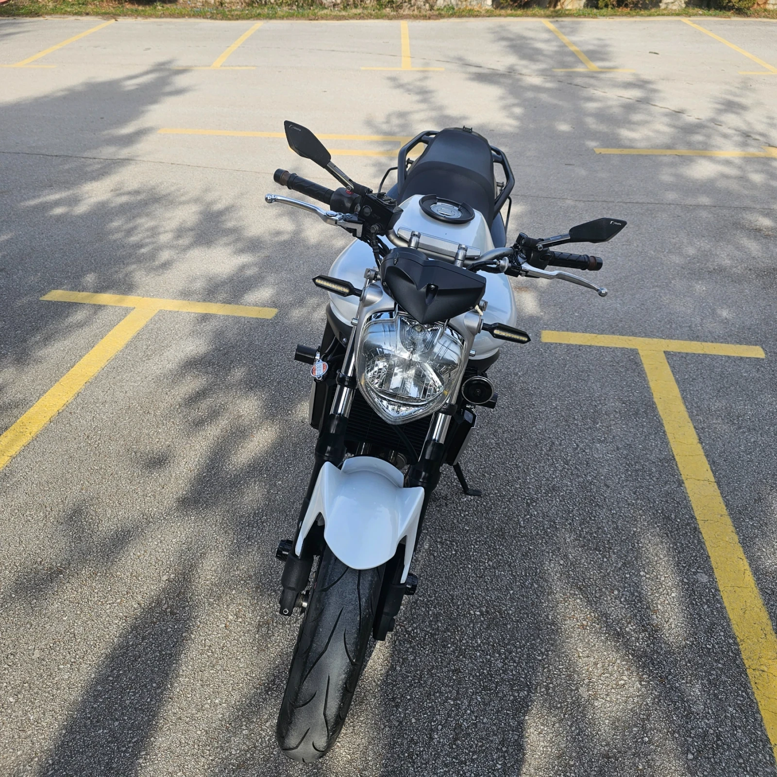 Yamaha FZ6