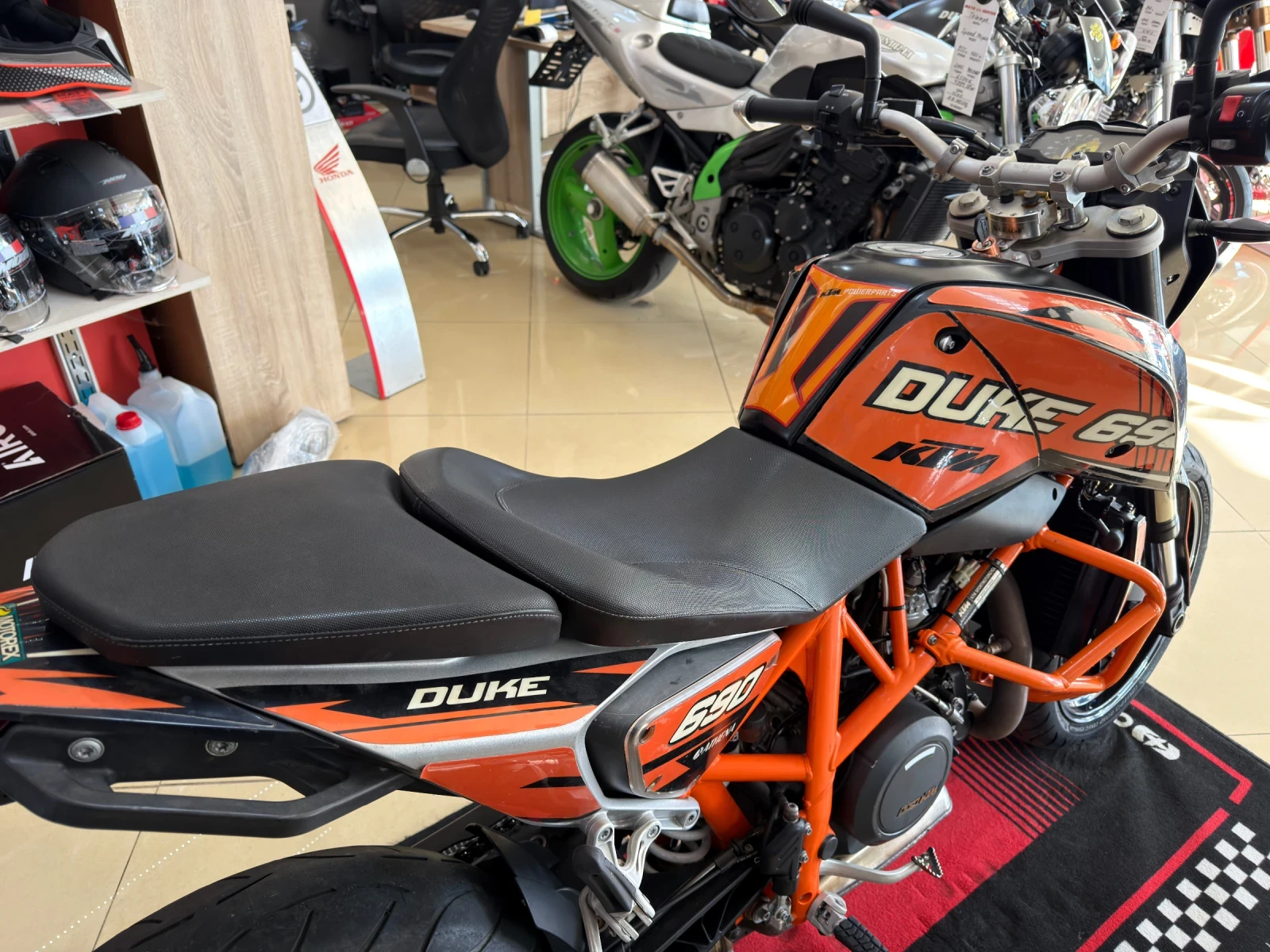 Ktm Duke DUKE 690i ABS AKRAPOVIC | Mobile.bg � ����������� 13