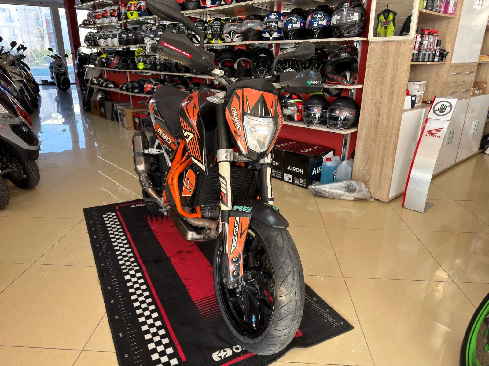 Ktm Duke DUKE 690i ABS AKRAPOVIC | Mobile.bg � ����������� 1