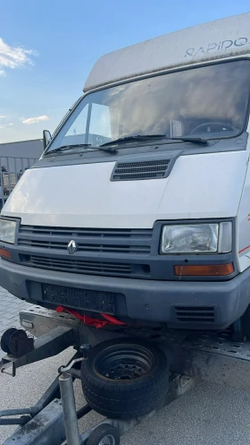 Кемпер Renault, снимка 2