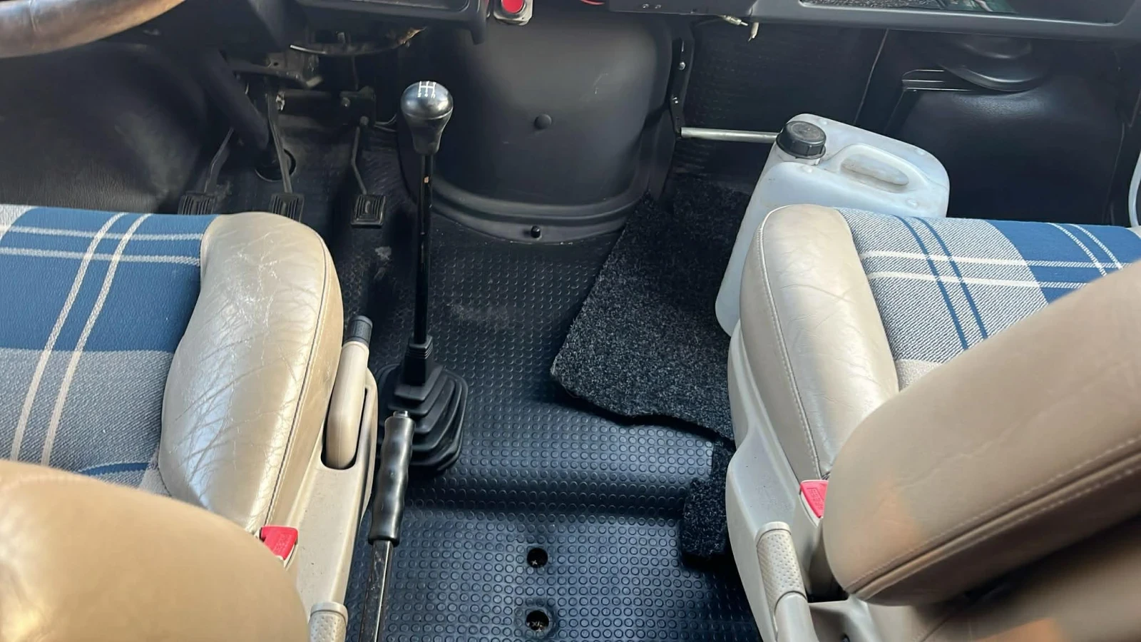 Кемпер Renault, снимка 7 - Каравани и кемпери - 53726518