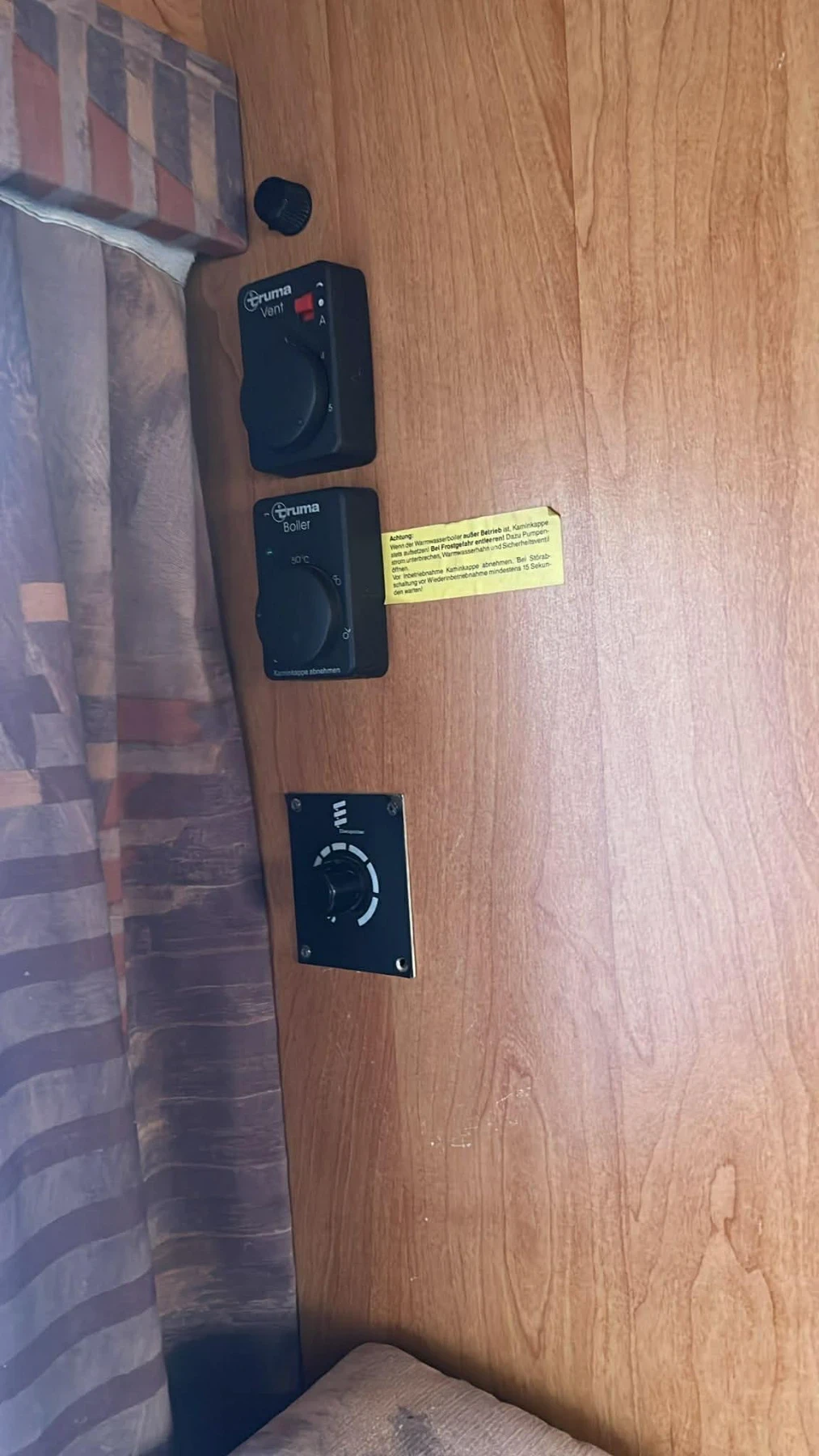 Кемпер Renault, снимка 11 - Каравани и кемпери - 53726518