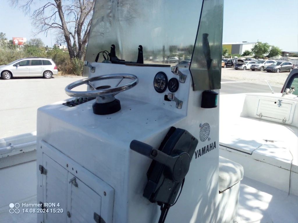 Лодка Собствено производство Morena + Ямаха 40 four stroke - изображение 4