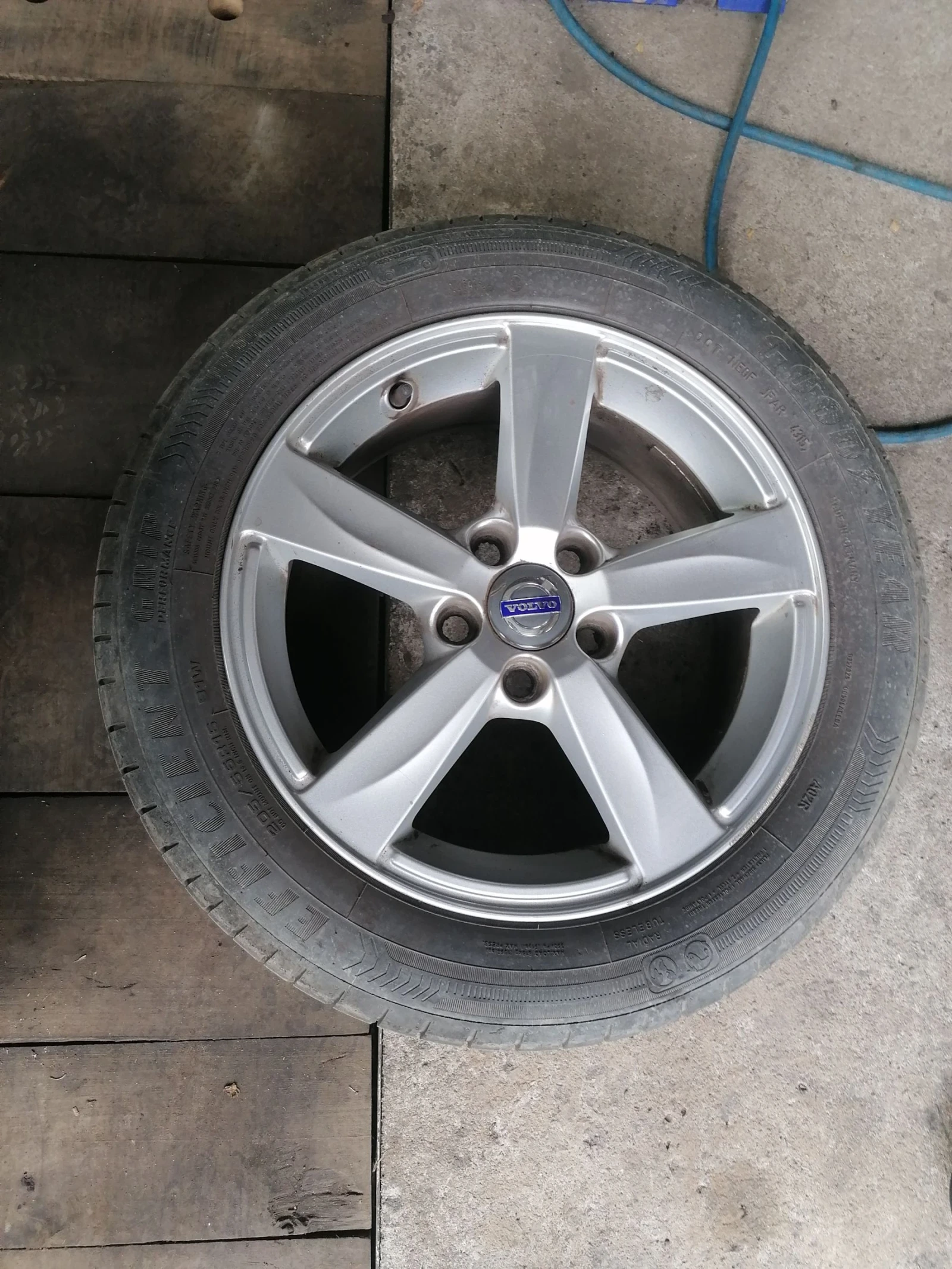 ���� � ������ 205/55R16 �� Volvo | Mobile.bg � ����������� 3