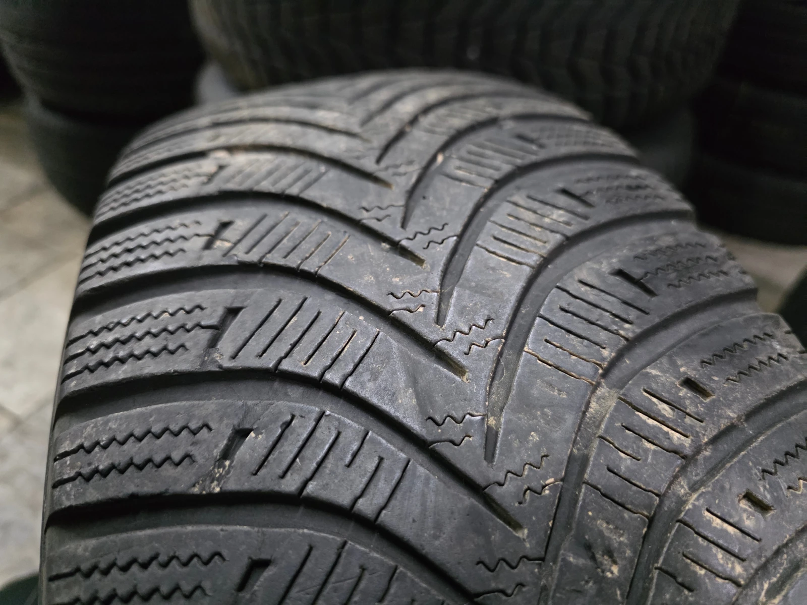 ���� 215/65R16 | Mobile.bg � ����������� 6