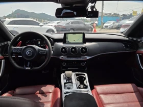 Kia Stinger 3.3 Turbo AWD GT2, снимка 8