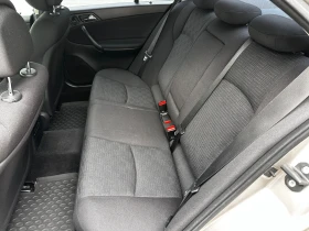 Mercedes-Benz C 180 Бензин / Газ, снимка 7