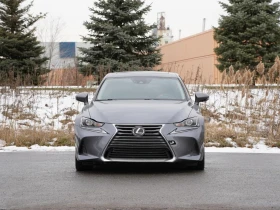 Lexus IS 300 AWD* ОБДУХВАНЕ* ПОДГРЕВ* ШИБЕДАХ* КАМЕРА, снимка 2