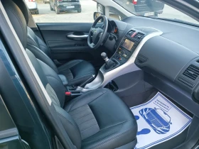 Toyota Auris 1.8i-147кс-ШВЕЙЦАРИЯ-РЪЧКА-6ск-FACELIFT-NAVI, снимка 12