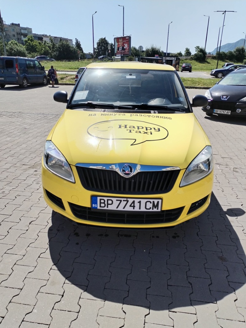 Skoda Fabia Такси, снимка 1 - Автомобили и джипове - 45905449