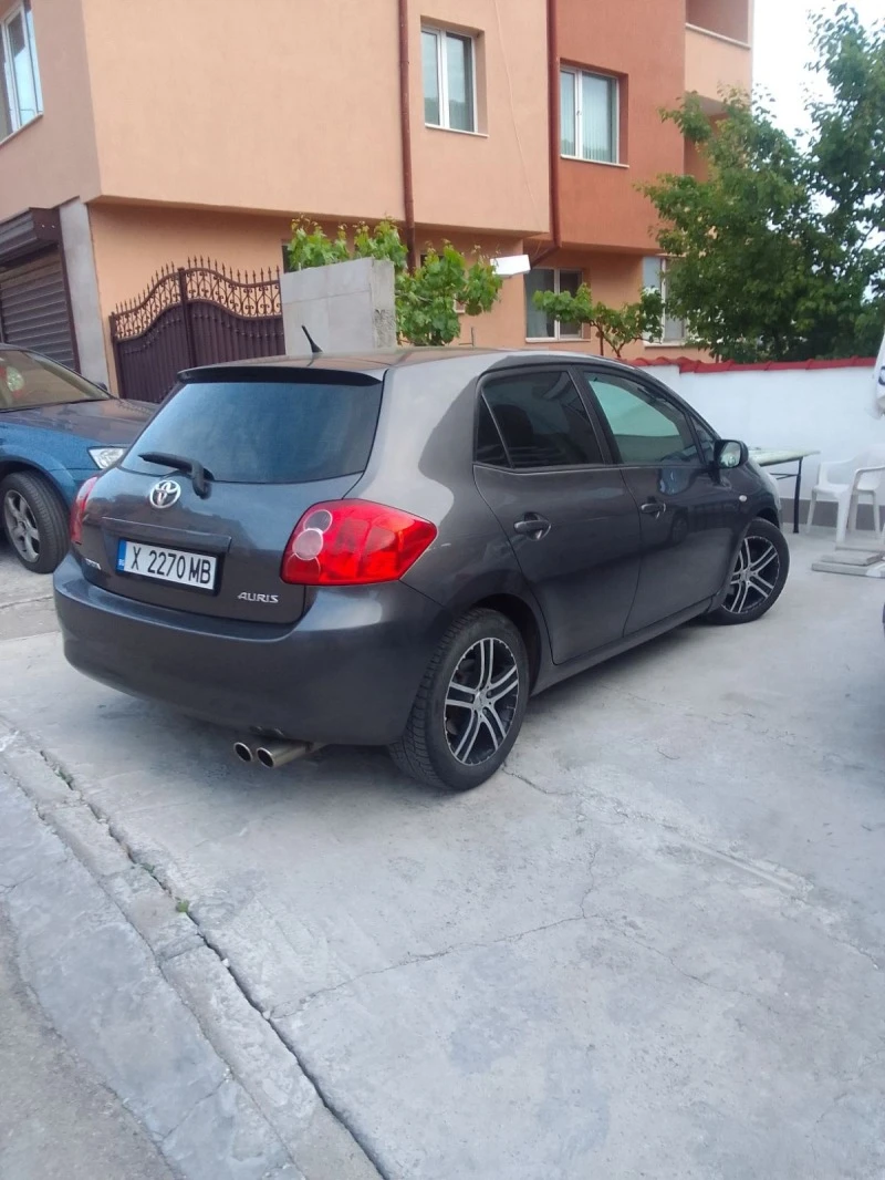 Toyota Auris, снимка 6 - Автомобили и джипове - 46491403