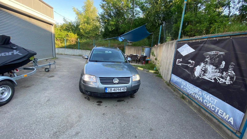 VW Passat, снимка 1 - Автомобили и джипове - 47734306