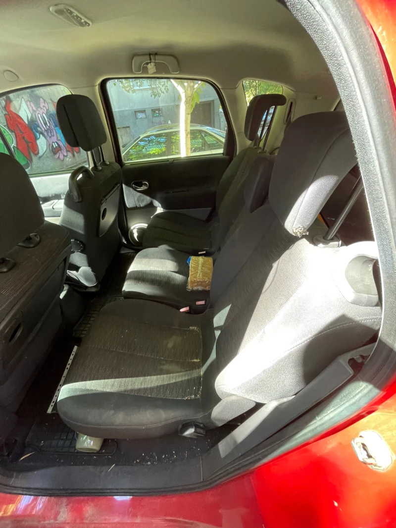 Renault Scenic, снимка 5 - Автомобили и джипове - 47648995