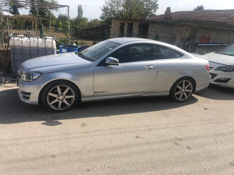 Mercedes-Benz C 220 220 cdi, снимка 4 - Автомобили и джипове - 47751995