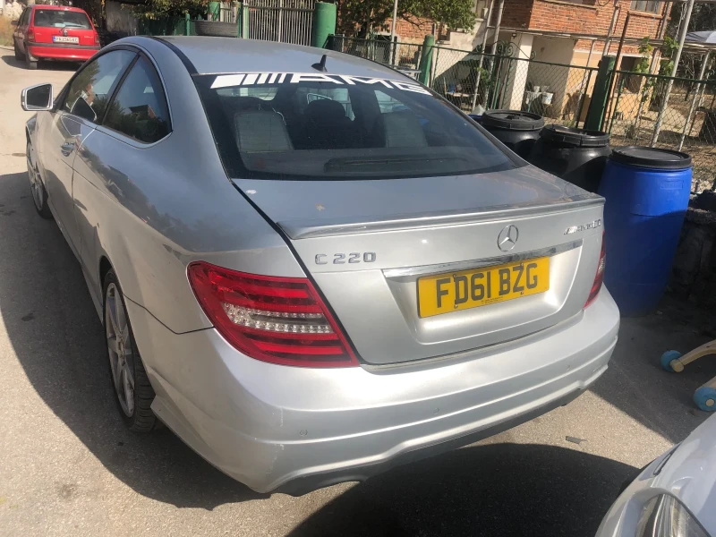 Mercedes-Benz C 220 220 cdi, снимка 5 - Автомобили и джипове - 47751995