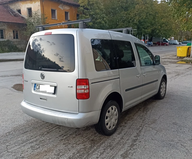 VW Caddy 1, 6 TDI, снимка 4 - Автомобили и джипове - 47937361