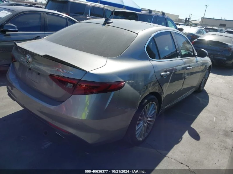 Alfa Romeo Giulia TI AWD, снимка 6 - Автомобили и джипове - 48077314