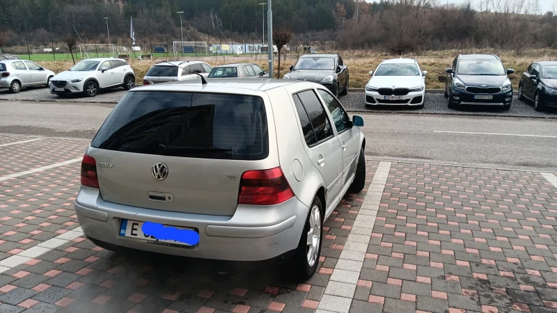 VW Golf, снимка 3 - Автомобили и джипове - 48204519