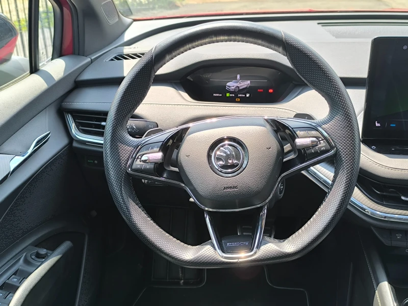 Skoda Enyaq Sport line, снимка 15 - Автомобили и джипове - 48321736