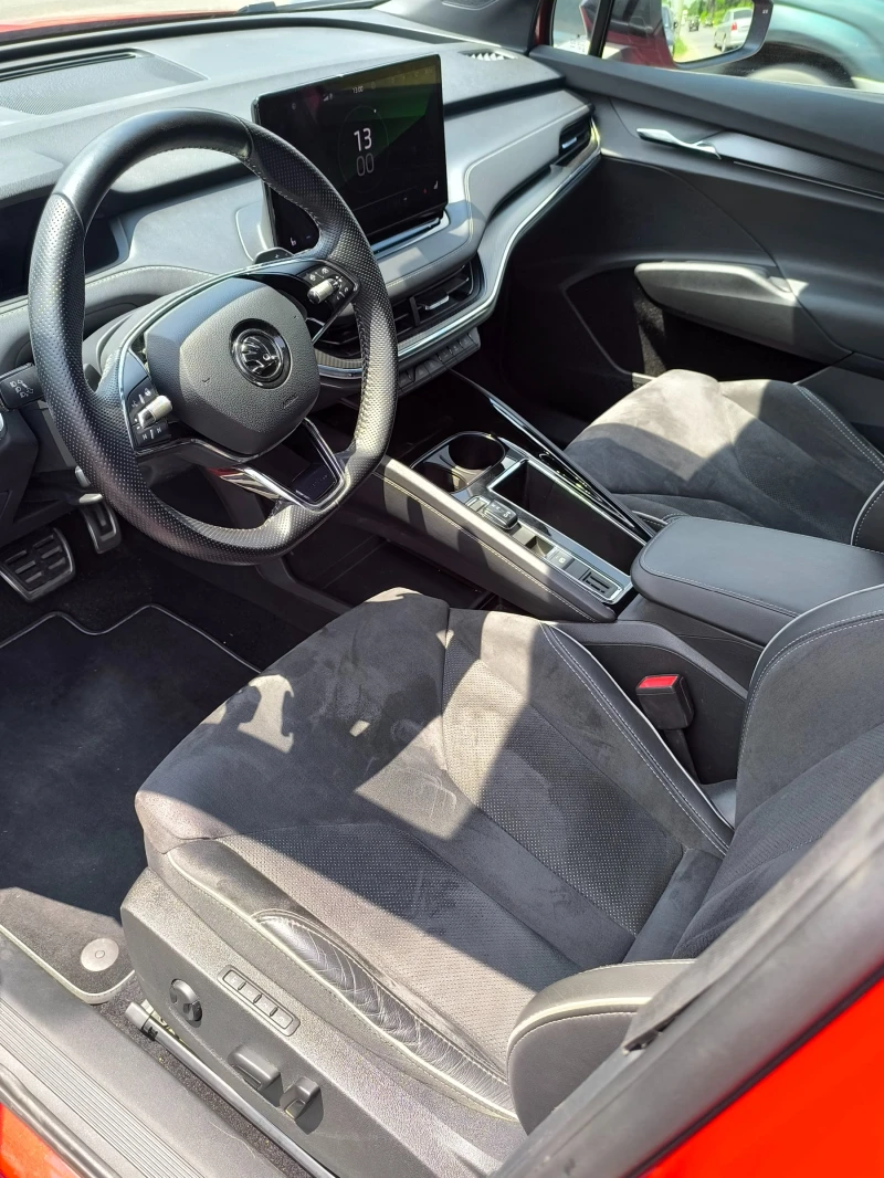 Skoda Enyaq Sport line, снимка 8 - Автомобили и джипове - 48321736